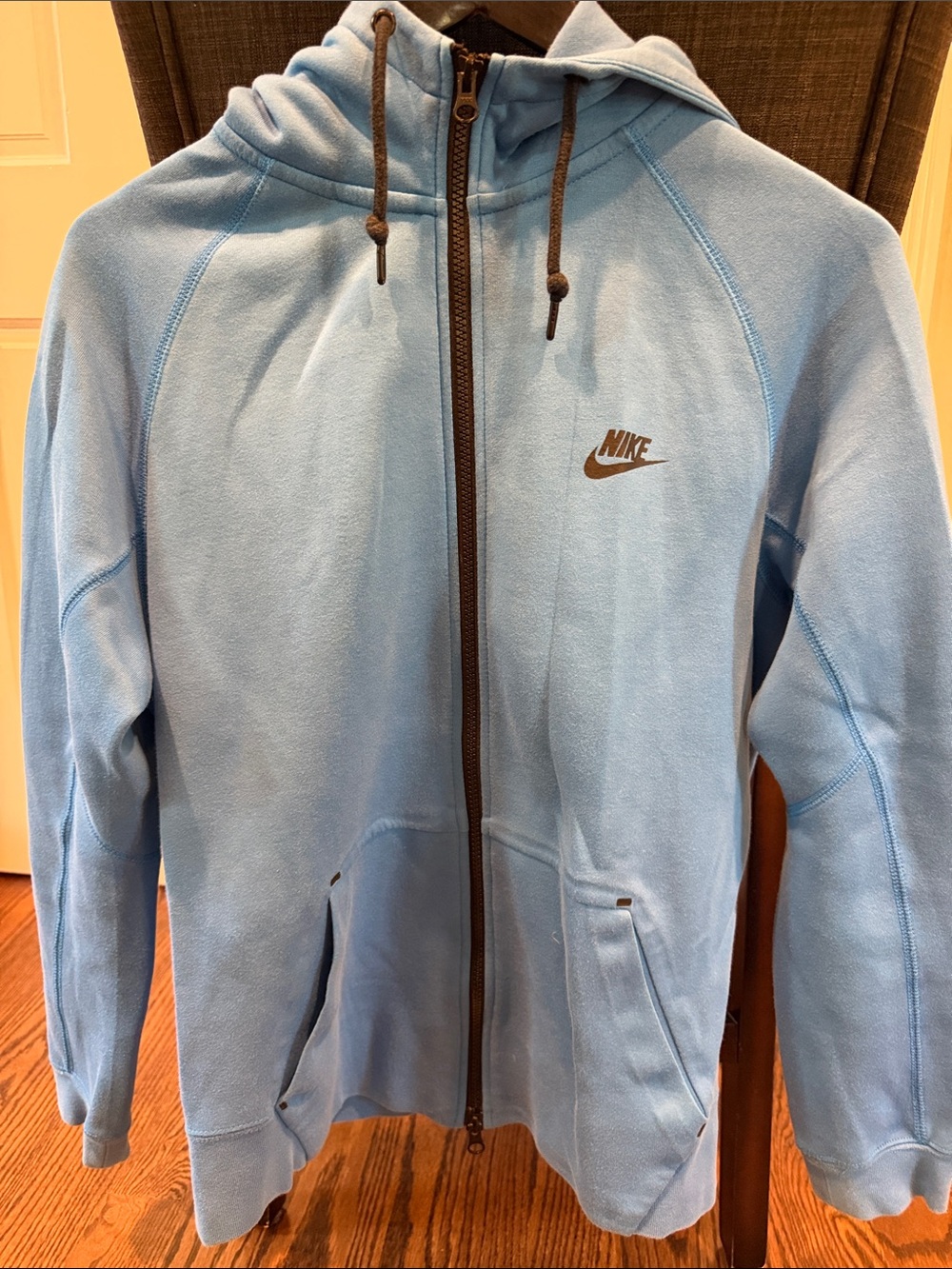 Nike Men’s Light Blue Zip-Up Hooded Jacket
